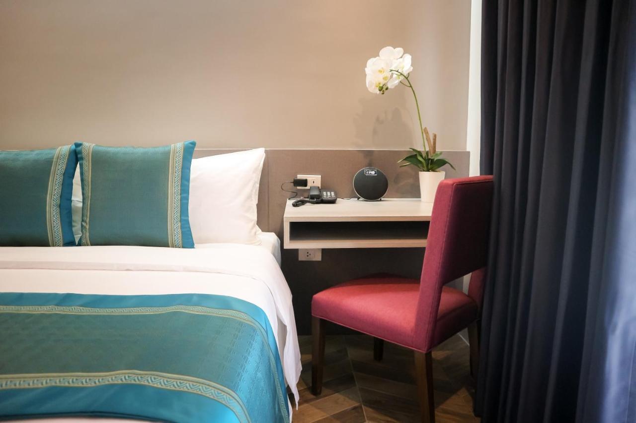 The Belamy House Managed By Hii Hotel Makati City Buitenkant foto